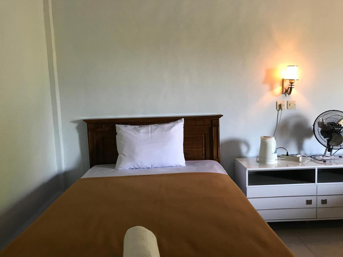 Bello Bungalow Batukliang Екстериор снимка