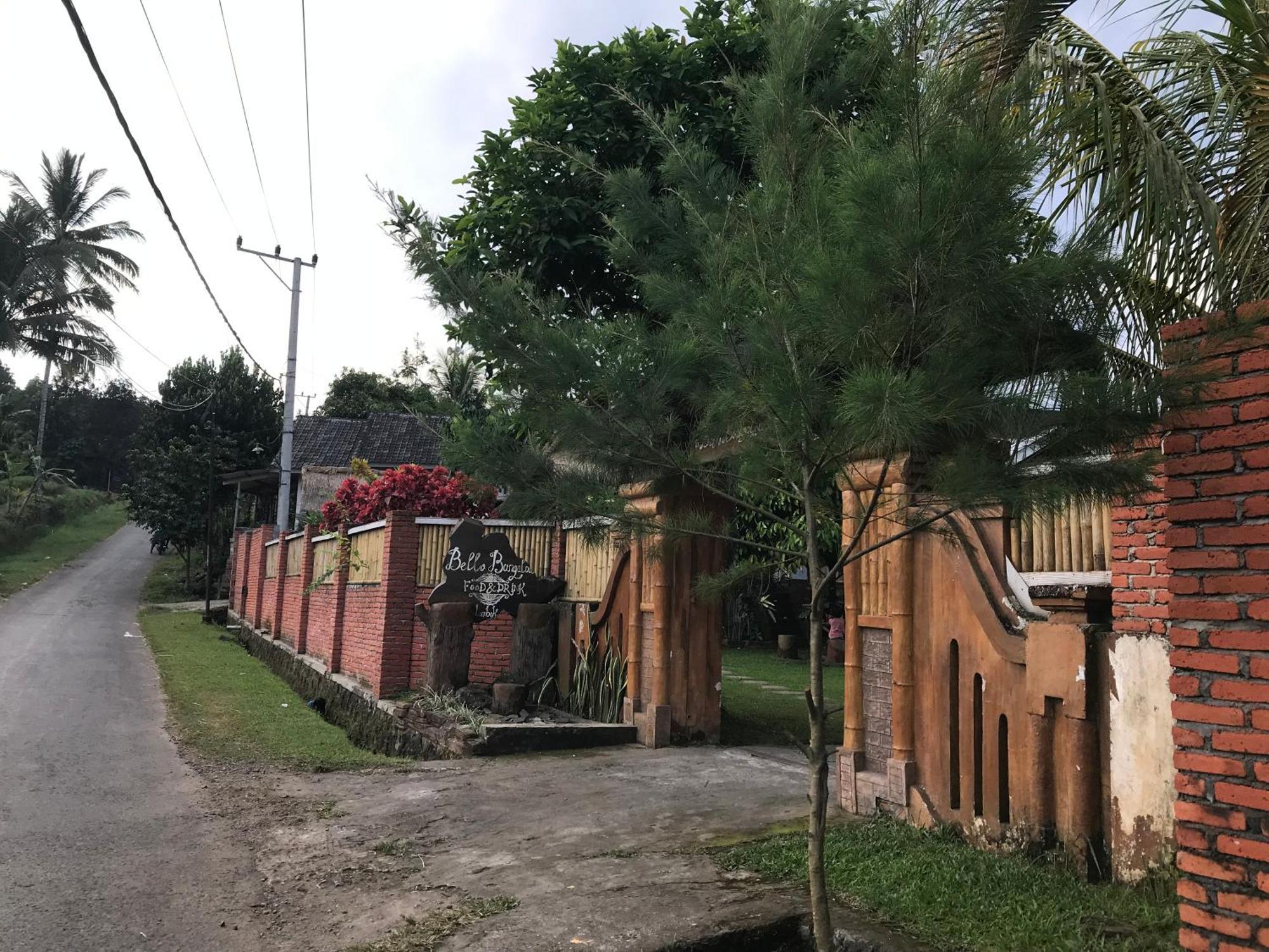 Bello Bungalow Batukliang Екстериор снимка