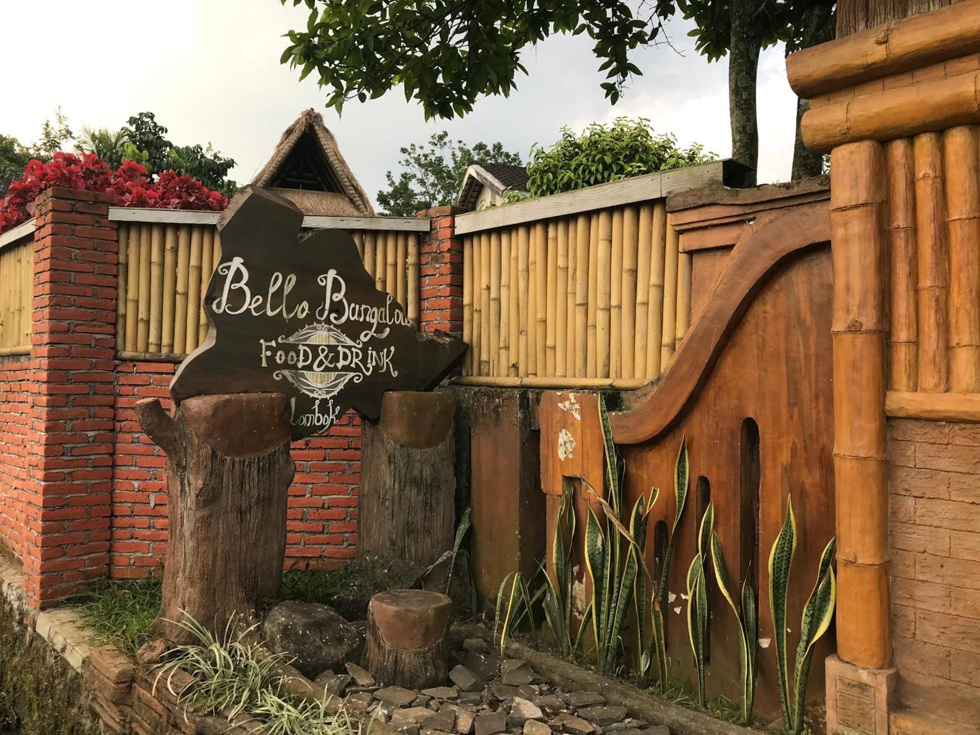 Bello Bungalow Batukliang Екстериор снимка