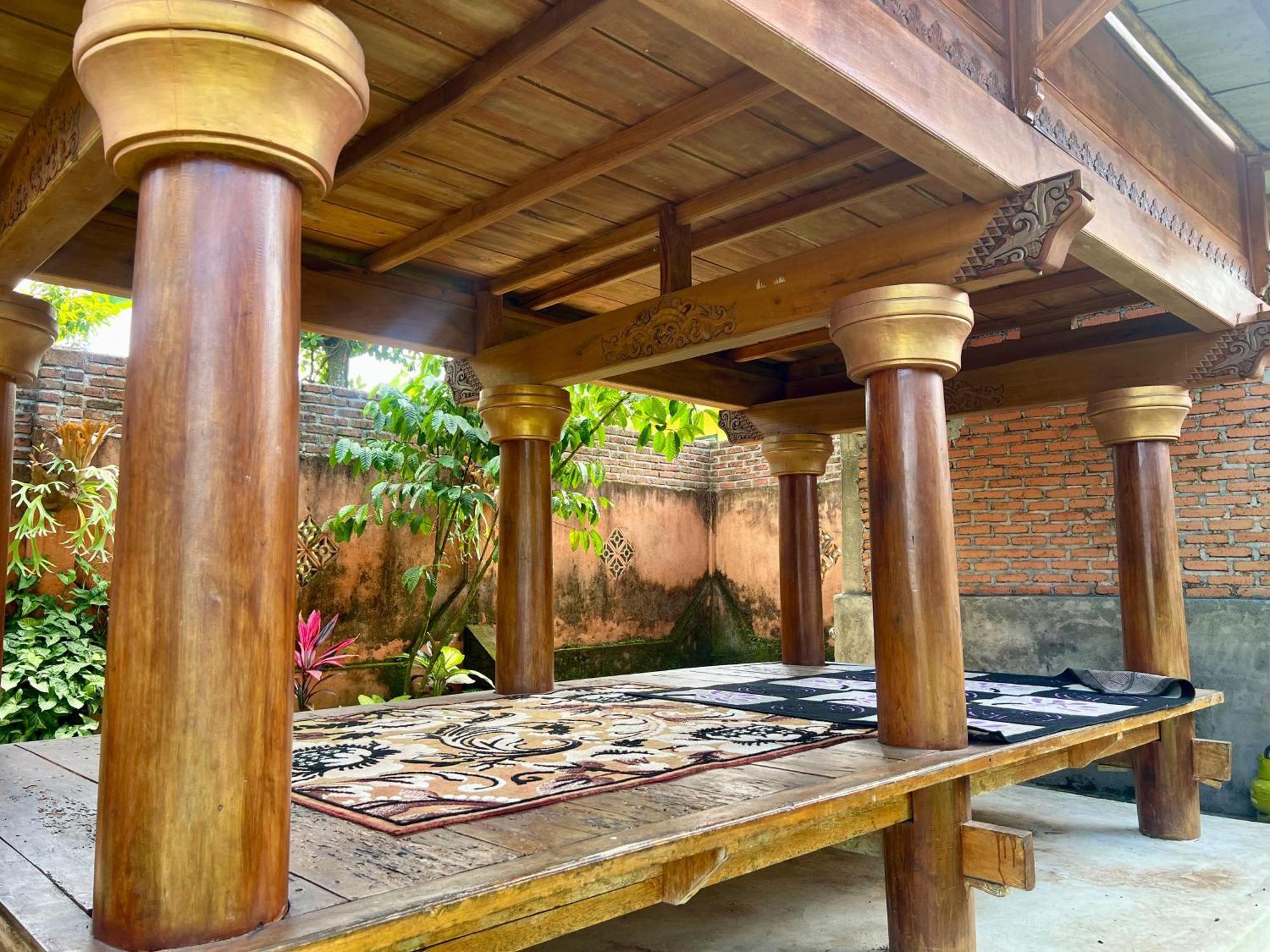 Bello Bungalow Batukliang Екстериор снимка