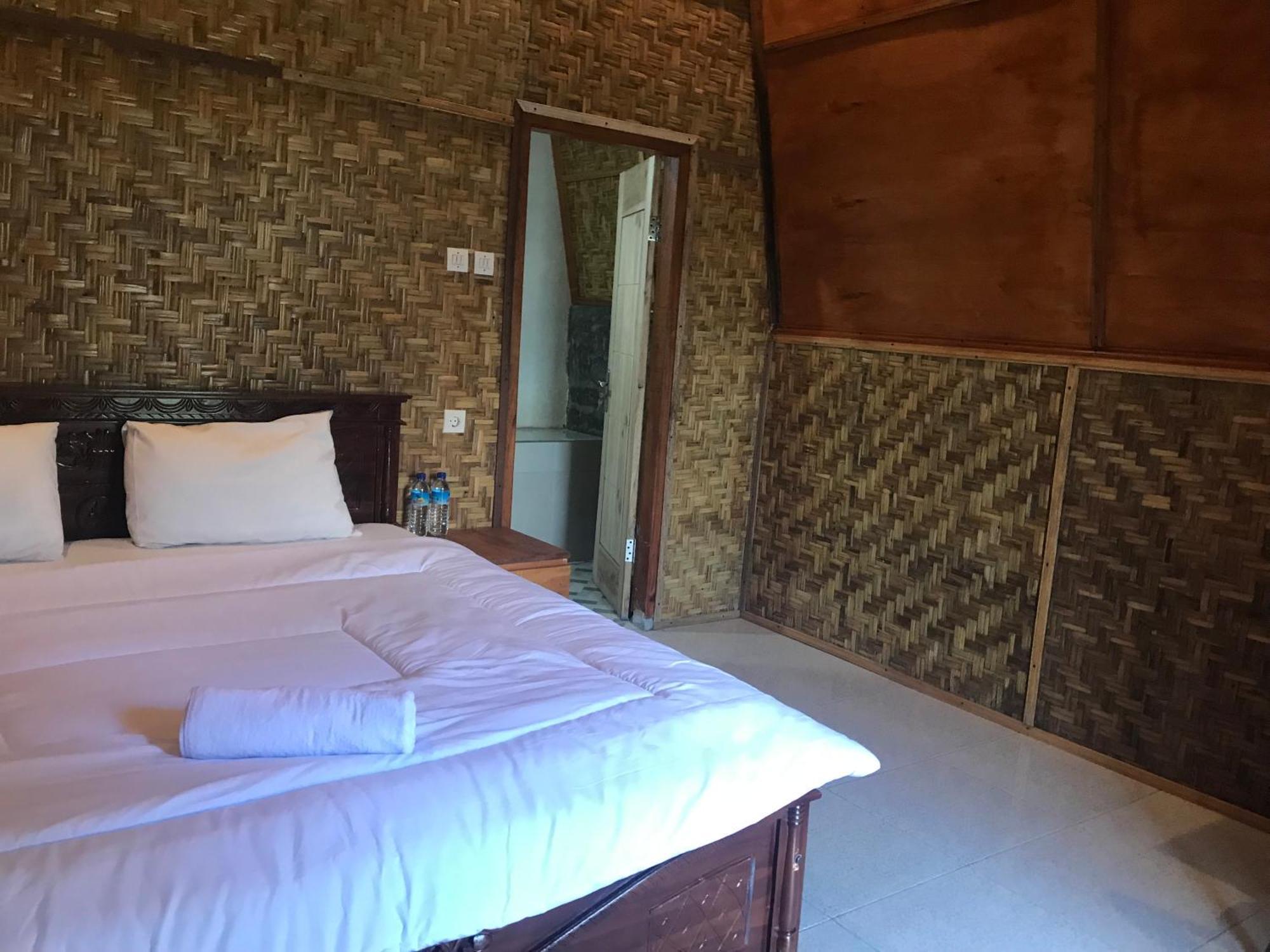 Bello Bungalow Batukliang Екстериор снимка