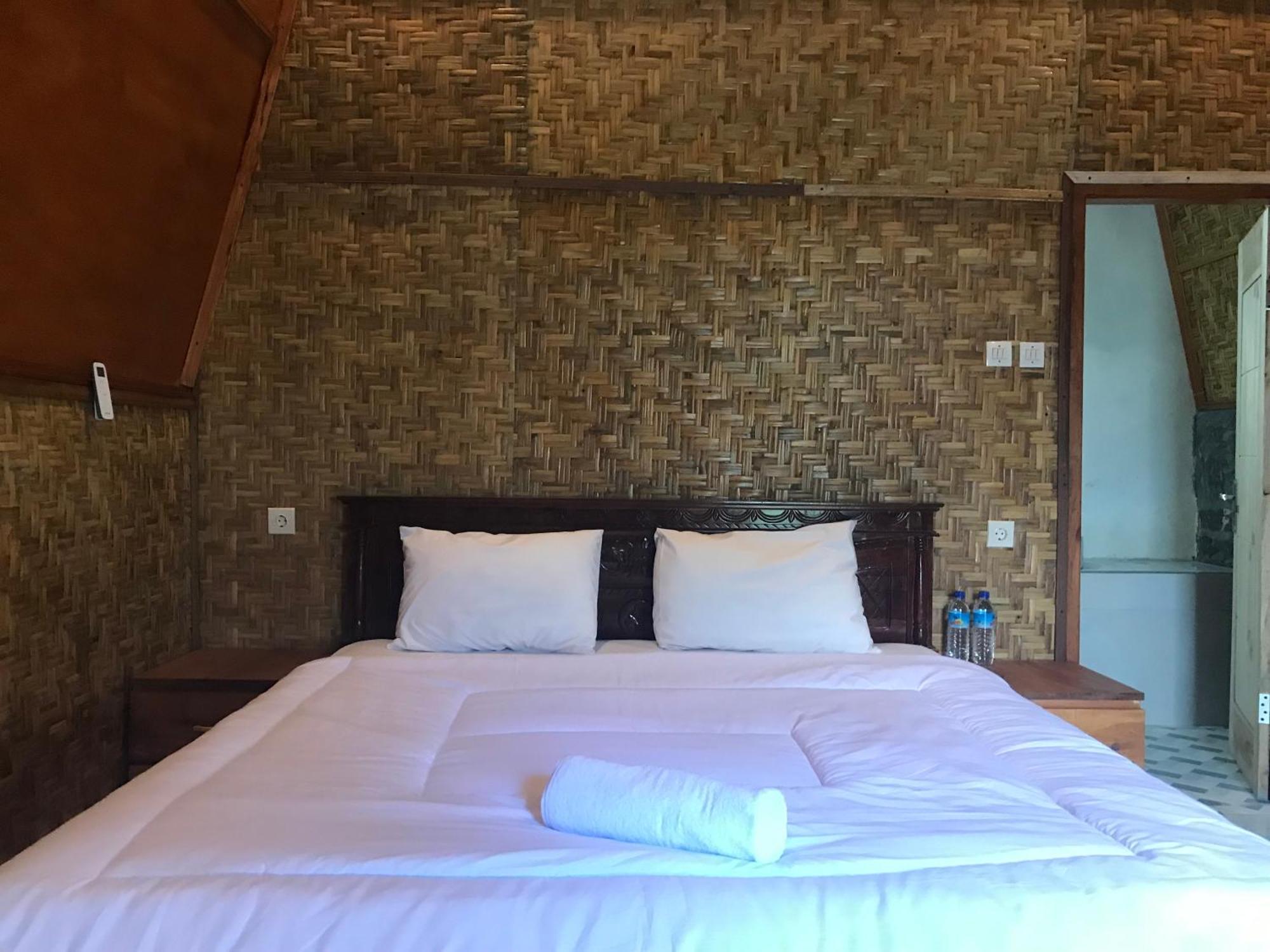 Bello Bungalow Batukliang Екстериор снимка