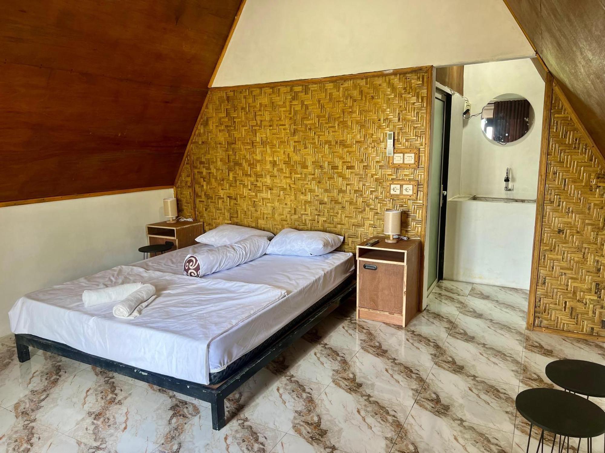 Bello Bungalow Batukliang Екстериор снимка